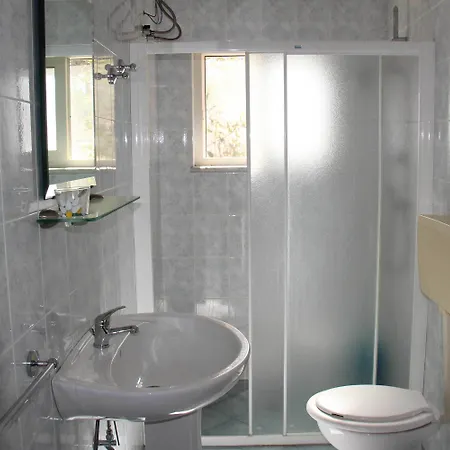 Dei Pini Bed & Breakfast *