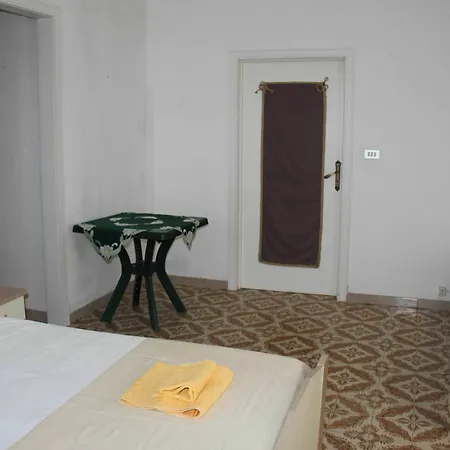 Dei Pini Bed & Breakfast Santa Caterina (Apulia)